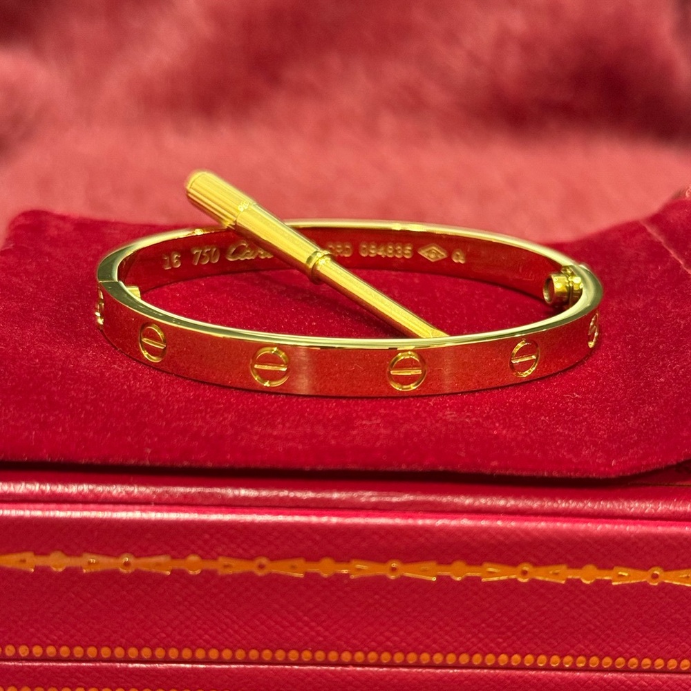 🌟New Gold Plated Stainless Steel Love Screw Driver Bracelet Bangle - Picture 2 of 8